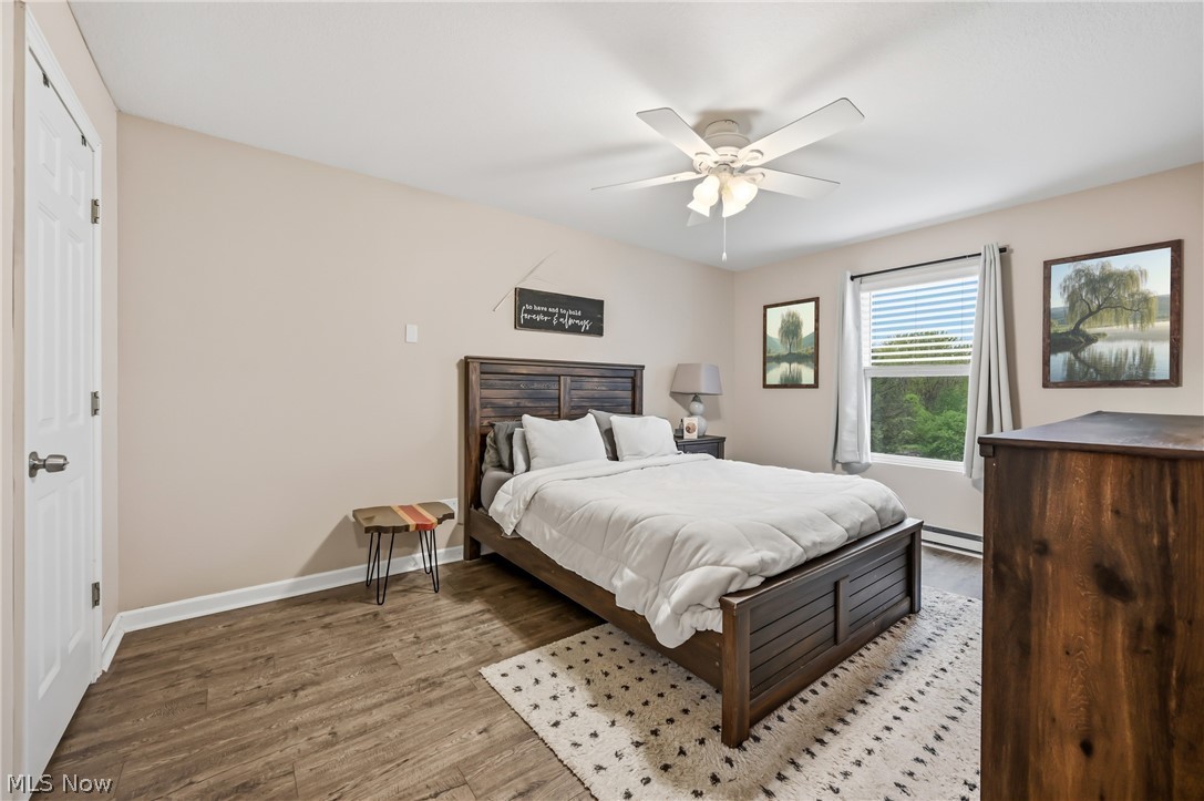 3635-3649 Indian Run Condos - Residential