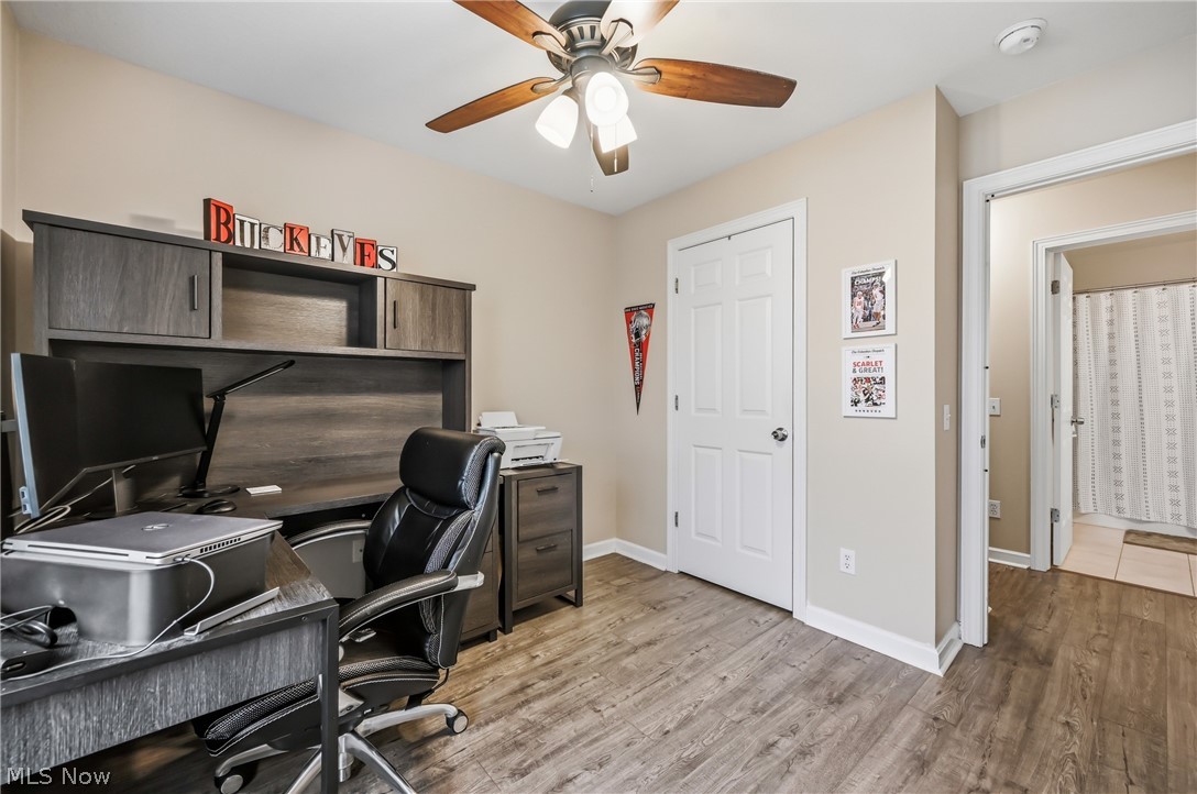 3635-3649 Indian Run Condos - Residential
