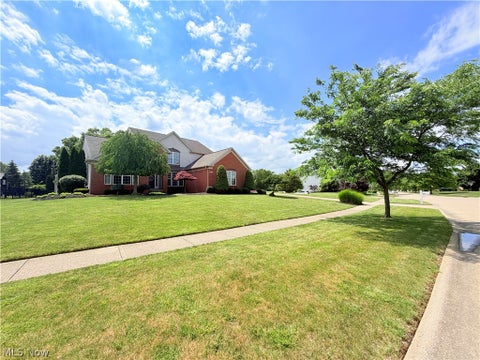 Tiny photo for 3676 Truxton Place, Avon, OH 44011 (MLS # 5221138)