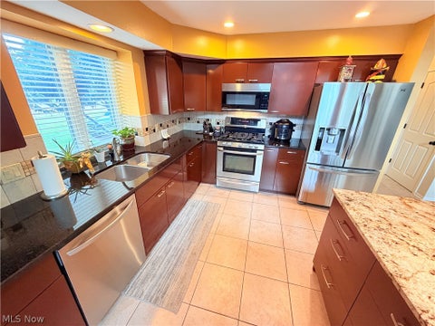 Tiny photo for 3676 Truxton Place, Avon, OH 44011 (MLS # 5221138)