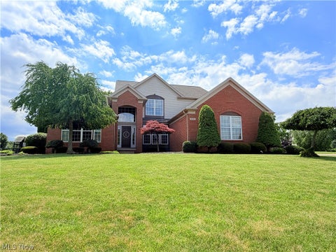 Photo of 3676 Truxton Place, Avon, OH 44011 (MLS # 5221138)