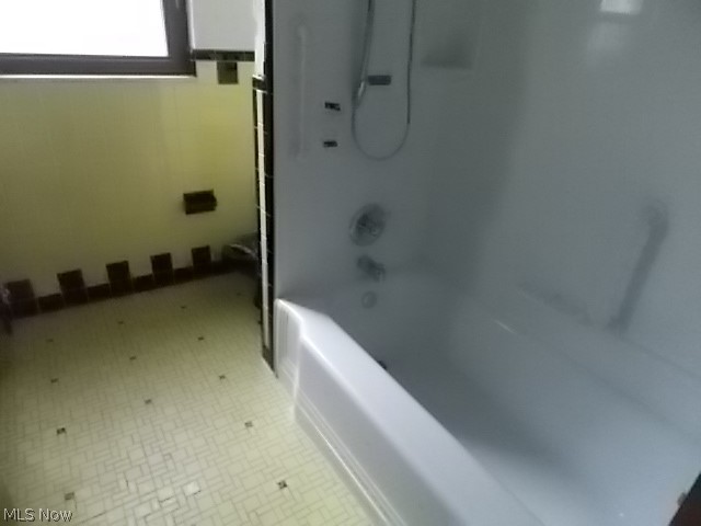 Monticello Manor - Residential