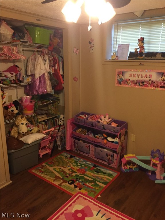 W L Thompsons Out Lts - Residential