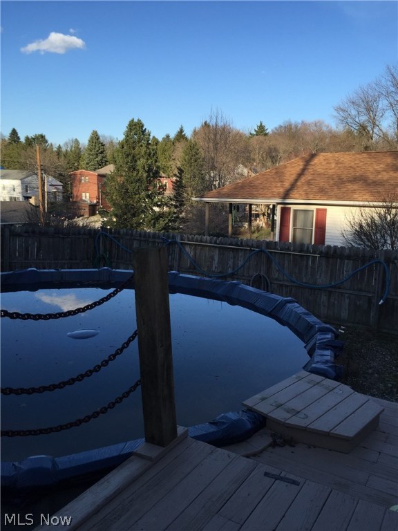 W L Thompsons Out Lts - Residential