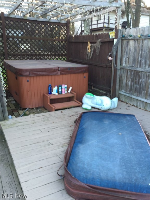 W L Thompsons Out Lts - Residential