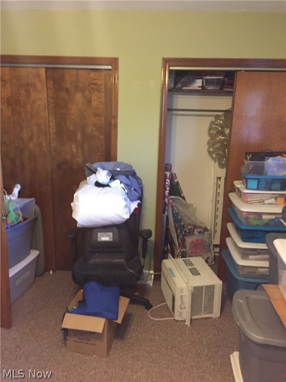 W L Thompsons Out Lts - Residential