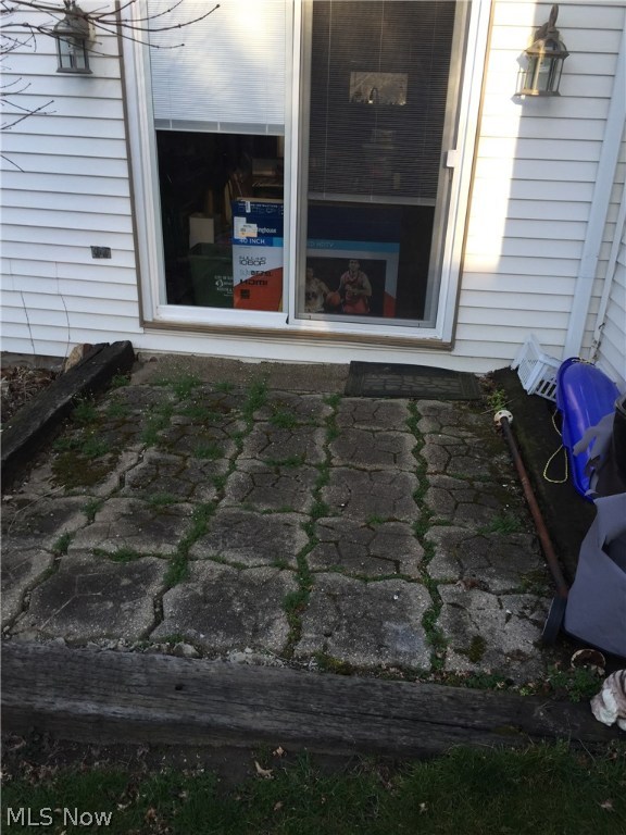 W L Thompsons Out Lts - Residential