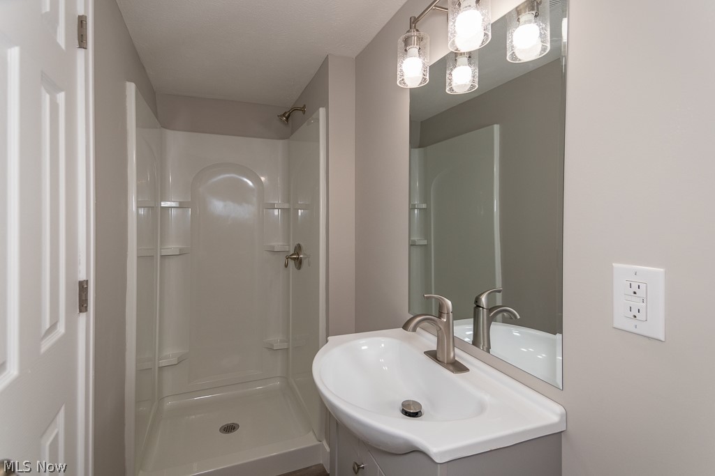 Madison Golf Lakelands Rsb 01 - Residential