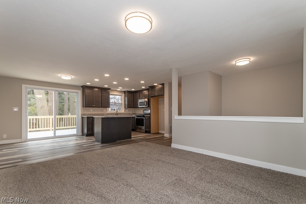 Madison Golf Lakelands Rsb 01 - Residential