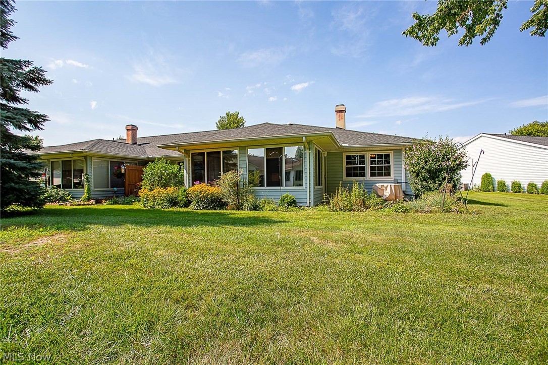 Photo 1 of 35 — 318 Lisa Ann Drive, Huron, OH 44839