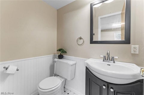 Tiny photo for 4777 Columbia Road #201, North Olmsted, OH 44070 (MLS # 5254514)
