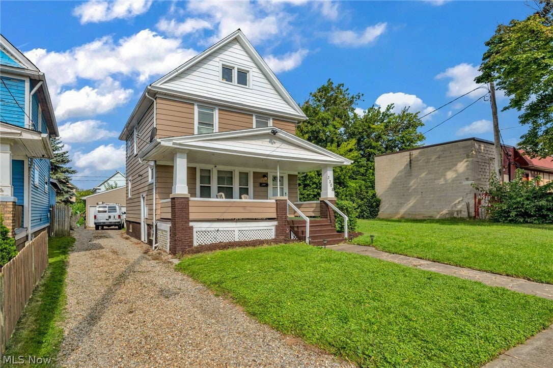 3308 W 88th Street
