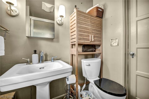 Tiny photo for 18126 Lomond Boulevard, Shaker Heights, OH 44122 (MLS # 5239842)