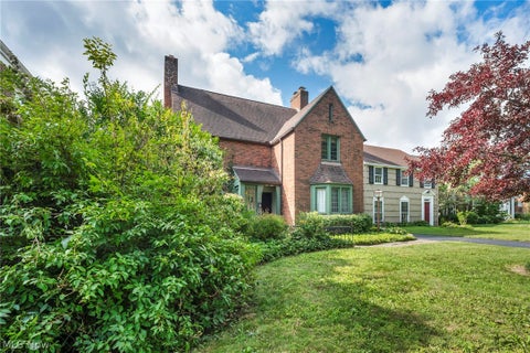 Tiny photo for 18126 Lomond Boulevard, Shaker Heights, OH 44122 (MLS # 5239842)