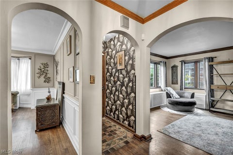 Tiny photo for 18126 Lomond Boulevard, Shaker Heights, OH 44122 (MLS # 5239842)