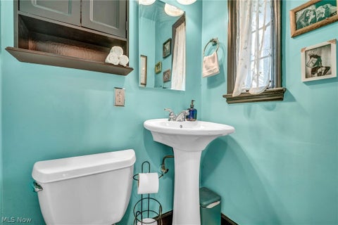 Tiny photo for 18126 Lomond Boulevard, Shaker Heights, OH 44122 (MLS # 5239842)