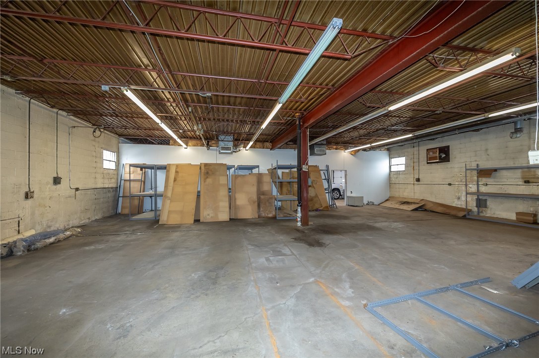 Bedford - Commercial Sale