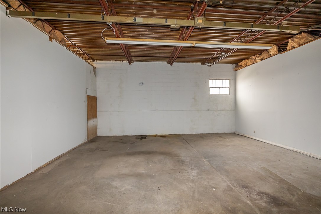 Bedford - Commercial Sale