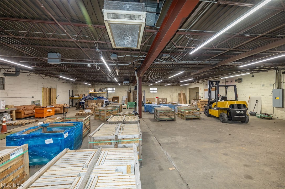 Bedford - Commercial Sale