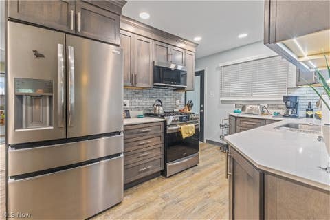 Tiny photo for 3937 Claremont Place, Weirton, WV 26062 (MLS # 5238915)