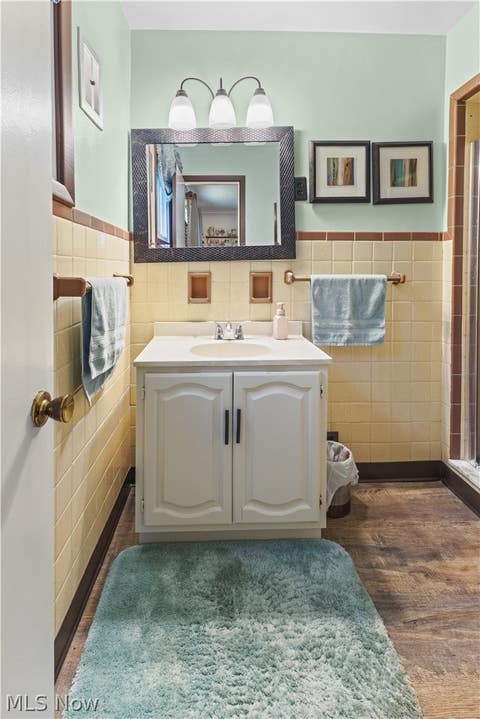 Tiny photo for 3937 Claremont Place, Weirton, WV 26062 (MLS # 5238915)