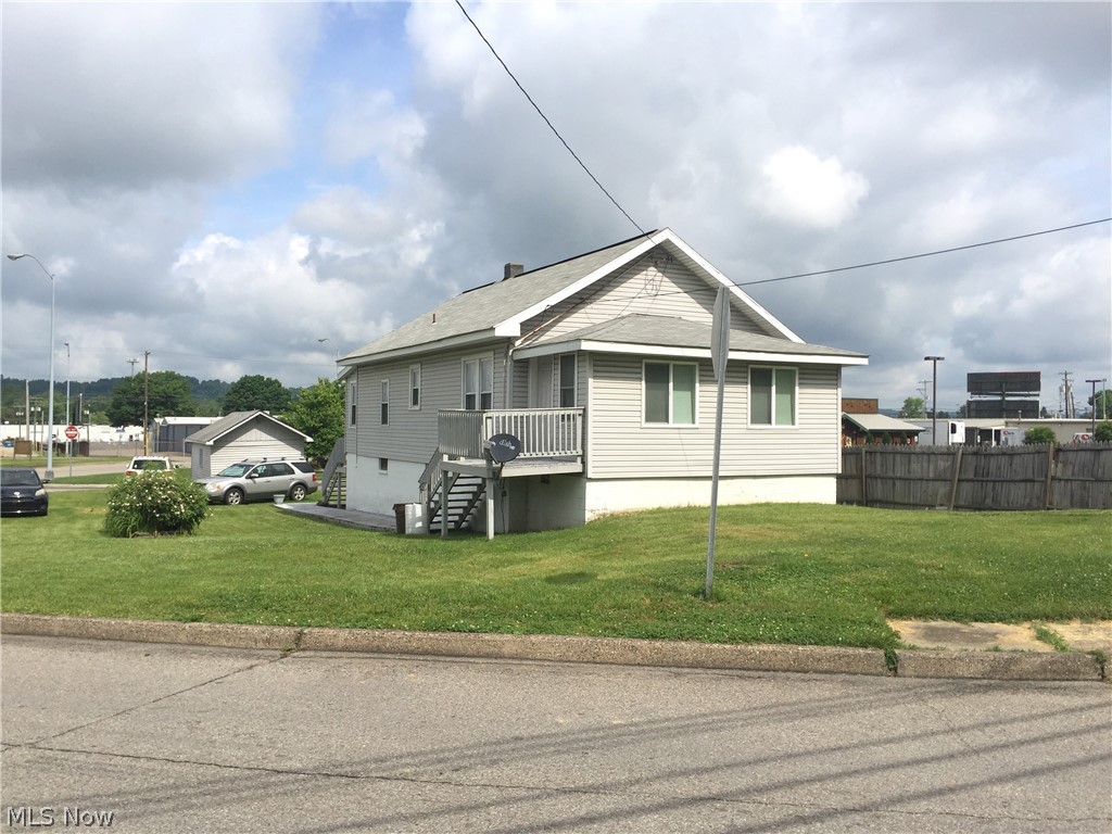 This property is in a great location with the absolute best exposure. Produces excellent income.