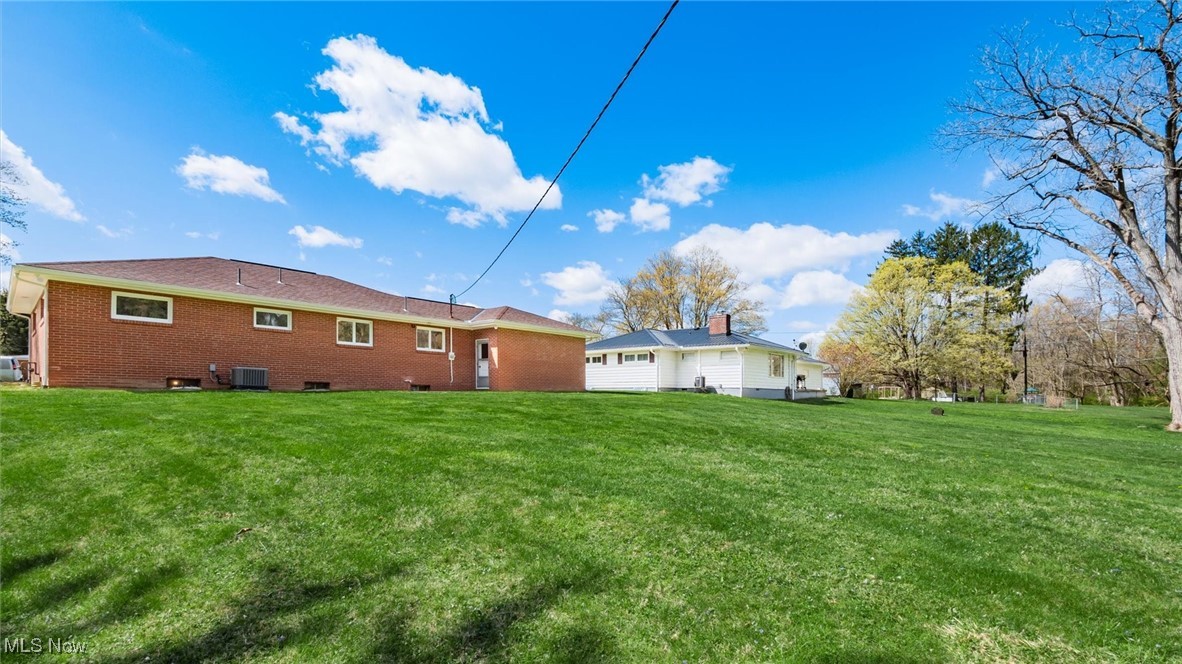 3675 Kay Drive, Zanesville, Ohio image 12