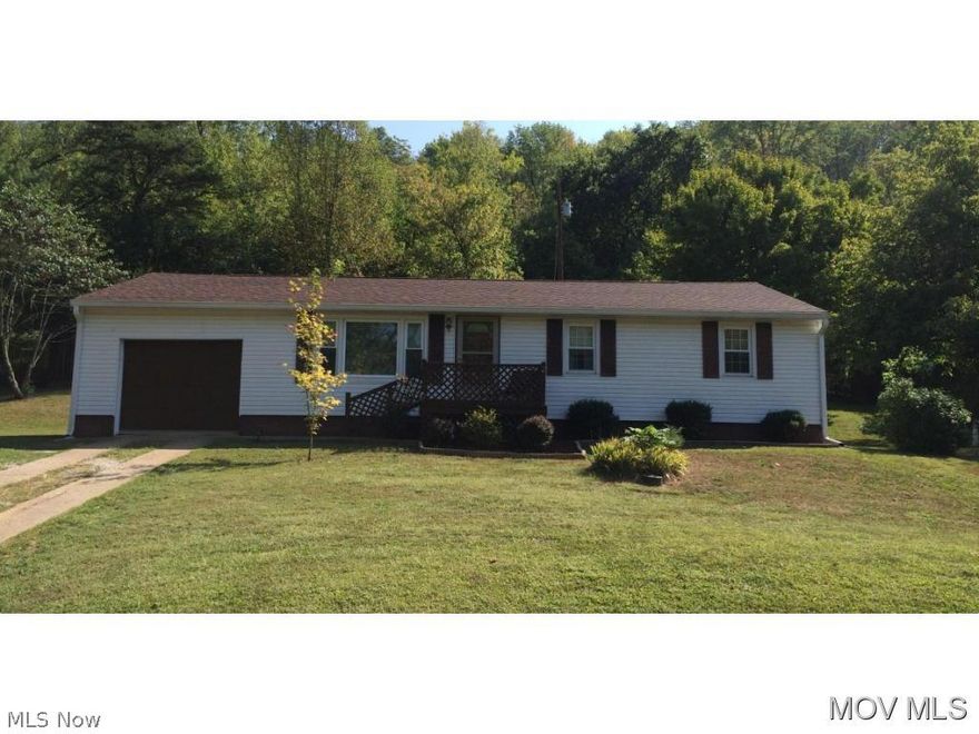 2nd parcel # 140053148000,new roof, hot water tank, heating&air/conditioning,own to middle of duck creek, huge laundry room, storage barn has electric, one floor living, covered patio and deck in back of home  Elem: Phillips Elementary School  Elem/Bus: Y  JrHigh: Marietta Middle School School  JrHigh/Bus: Y  High: Marietta High School  High/Bus: Y  Fire: VOL  Police: SHF  ;SQFT=Fin Above:1080, Fin Total:1080, Unfin Bsmt:0, Unfin Above:0, Unfin Total:Y;PRKG= Off Street