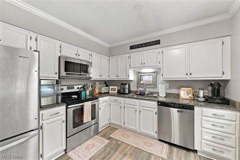 Tiny photo for 7033 Buckhurst Place, Concord Township, OH 44060 (MLS # 5255170)