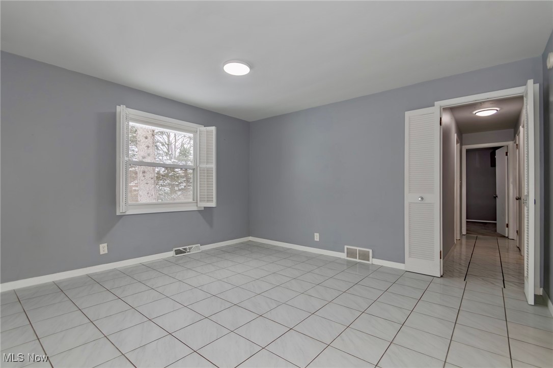 Larchmont Estate 03 - Residential