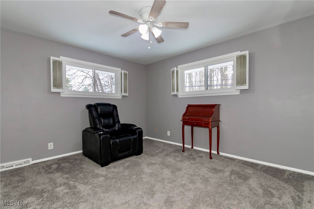 Larchmont Estate 03 - Residential