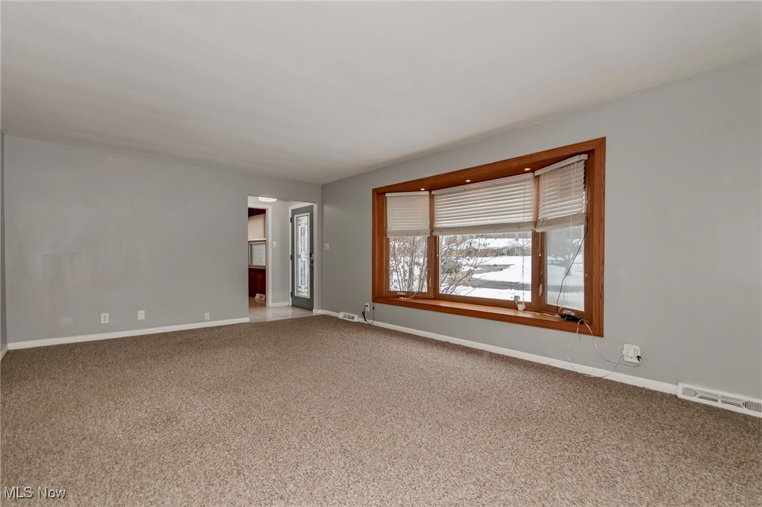 Larchmont Estate 03 - Residential