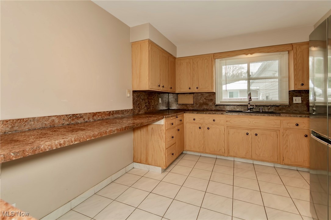 Larchmont Estate 03 - Residential