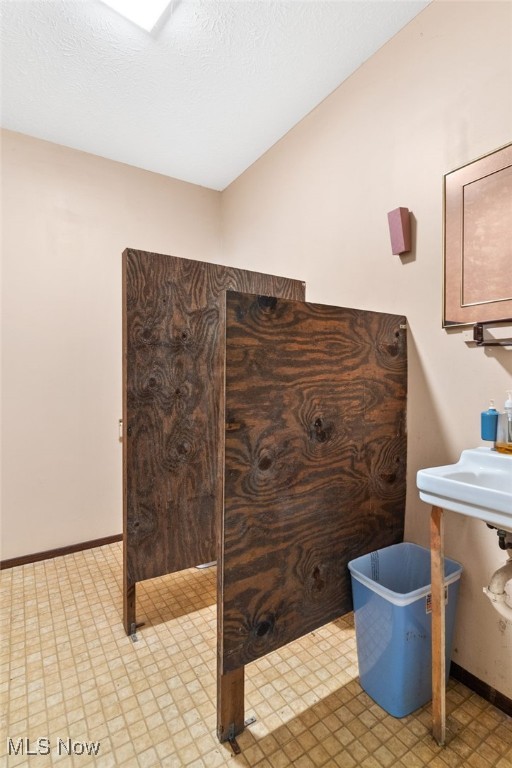 Warren, Ohio 44481, United States, ,Commercial,Pending,33542