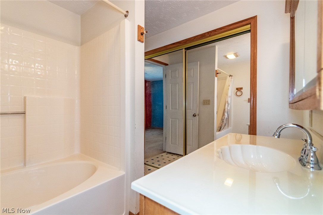 Golfview Woods Estates - Residential