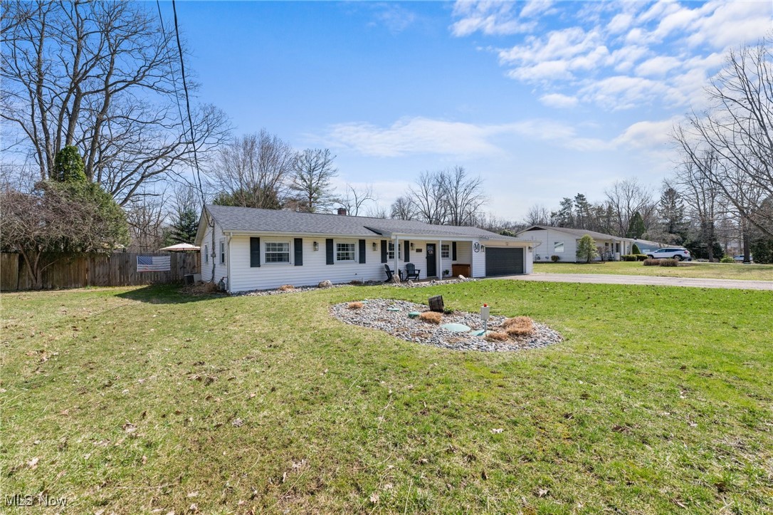 12905 Cherry Lane, Chesterland, Ohio image 2