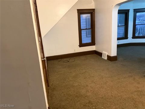 Tiny photo for 1340 E 85th Street, Cleveland, OH 44106 (MLS # 5179886)