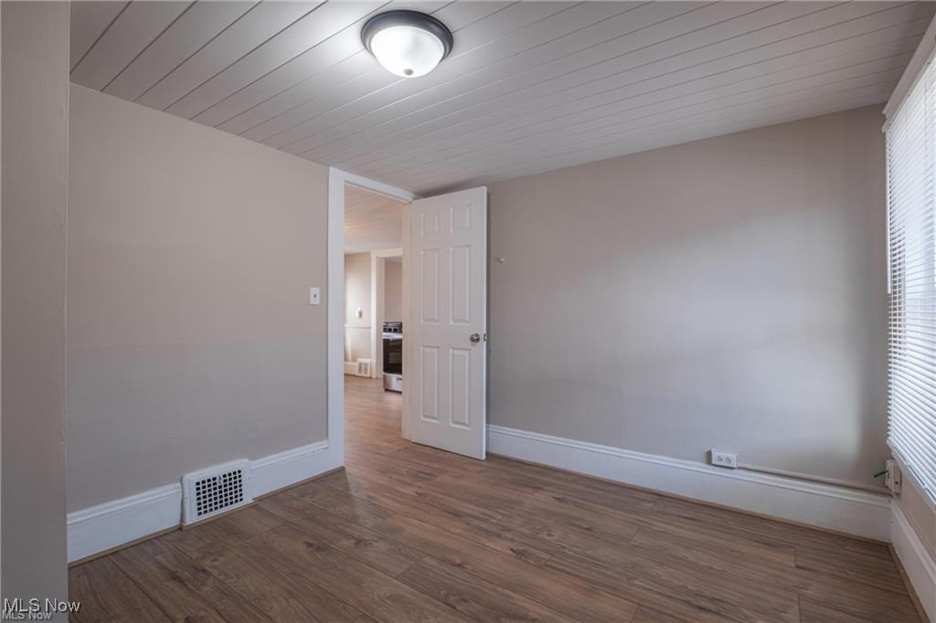 1557 Newman Avenue, Lakewood, Ohio image 20