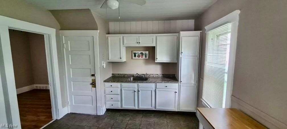 1557 Newman Avenue, Lakewood, Ohio image 13