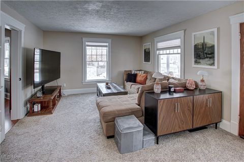 Tiny photo for 41 W 5th Avenue, Berea, OH 44017 (MLS # 5180073)