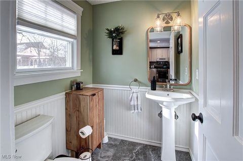 Tiny photo for 41 W 5th Avenue, Berea, OH 44017 (MLS # 5180073)