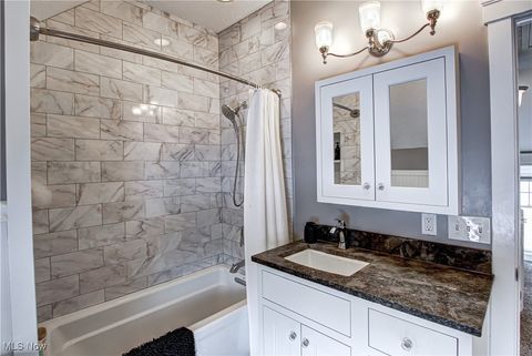 Tiny photo for 41 W 5th Avenue, Berea, OH 44017 (MLS # 5180073)