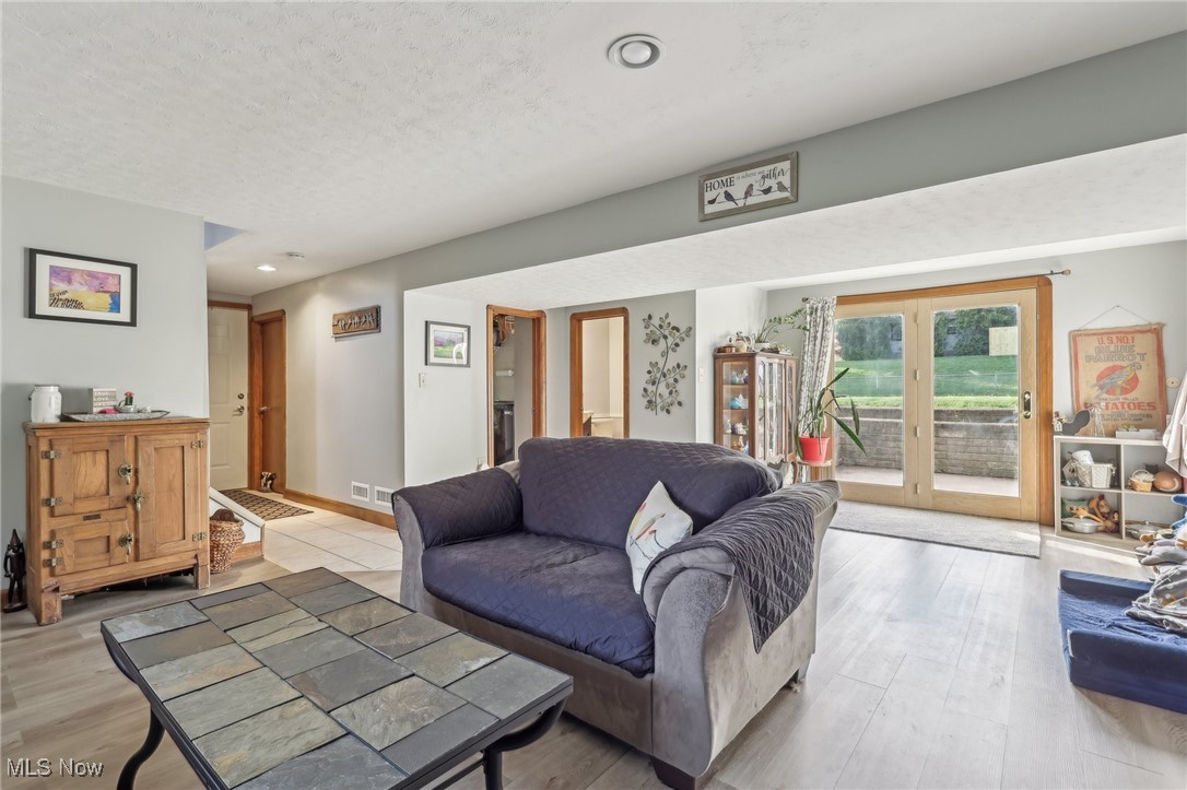 4745 Cottonwood Lane, Brunswick, Ohio image 33