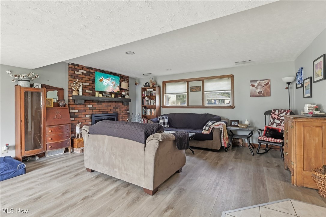 4745 Cottonwood Lane, Brunswick, Ohio image 30