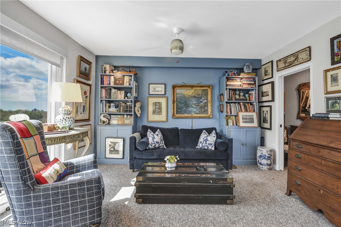 Carroll Ave Condo - Residential
