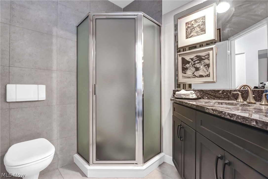 Carroll Ave Condo - Residential