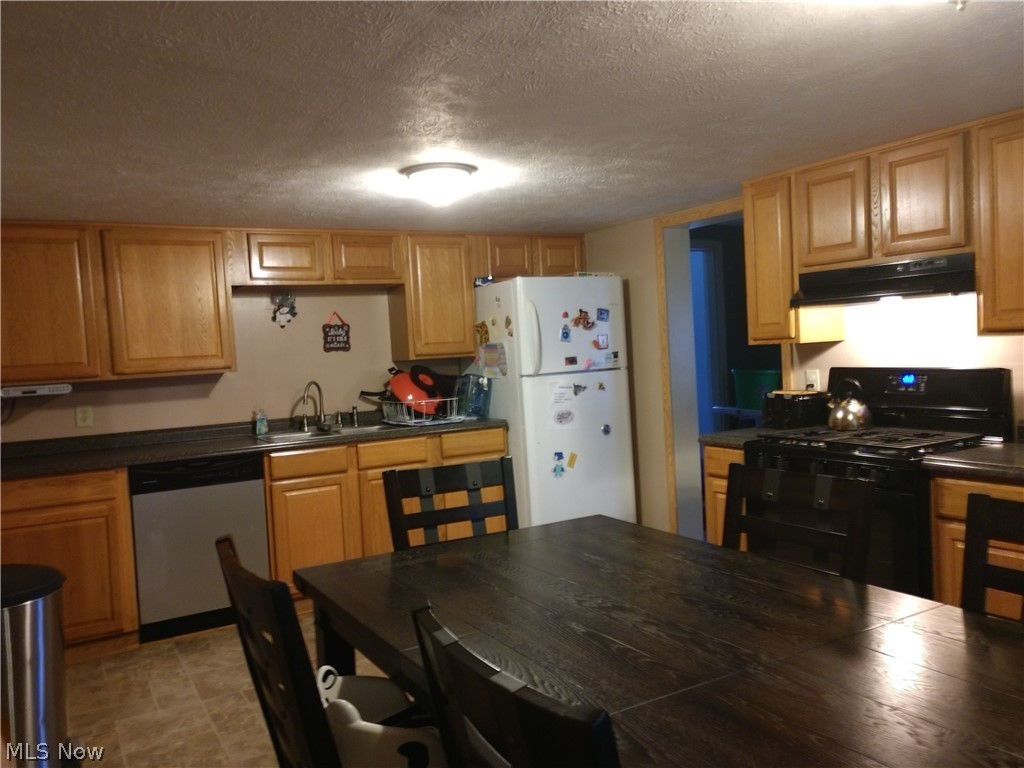 Bourdette Wood's Add - Residential