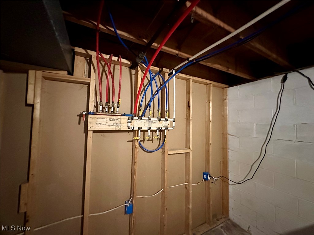 Liberty Manor 02 - Residential