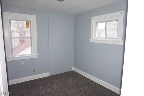 Tiny photo for 3542 W 128th Street, Cleveland, OH 44111 (MLS # 5178430)