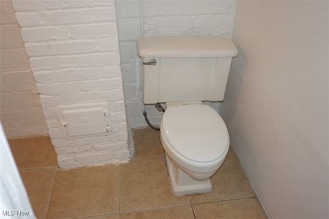 Tiny photo for 3542 W 128th Street, Cleveland, OH 44111 (MLS # 5178430)